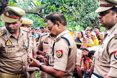 Suicide or Murder? It’s Police vs Kin as Farrukhabad Deaths Trigger Political Storm in UP