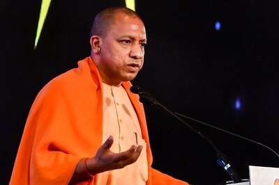 'Cultures May be Different But All Are Our Children': CM Yogi Promises to Protect Kashmiri Students in UP