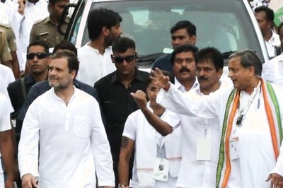 Shashi Tharoor 'Endorses' Petition for Congress Reform, Meets Sonia Gandhi Soon After Tweet