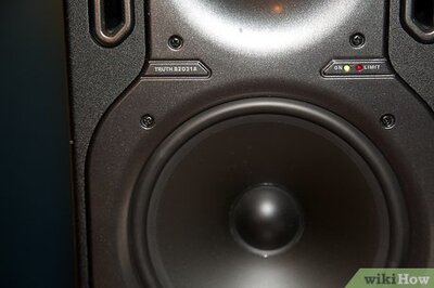 How to Set Up a Simple One Microphone Sound System