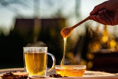 Honey, Lemon Juice and Hot Water: The Best Overnight Brew to Detox Your Body Every Morning
