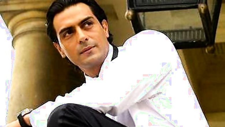 Arjun Rampal launches official Facebook page to interact with fans