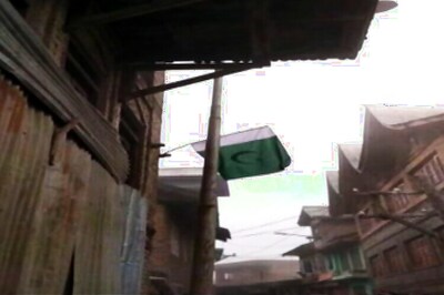 Protestors pelt stones, hoist Pakistani flag near J&K CM's ancestral home in Anantnag over the killing of 3 terrorists