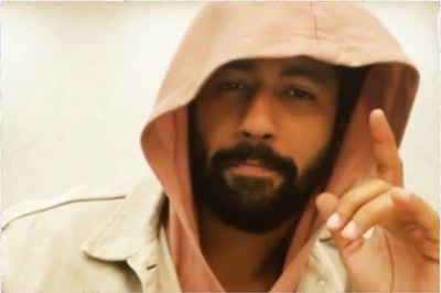 Watch: Vicky Kaushal Shares Video Saying 'Bohot Zor Se Acting Aa Rahi Thi'