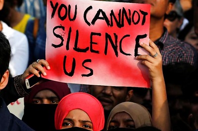 NCW Sets up Inquiry Committee to Look into Rape, Murder Case of Hyderabad Veterinarian