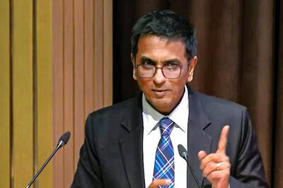'Lower Your Pitch…': CJI Chandrachud Reprimands Lawyer for His Tone After Argument Over Plea Listing