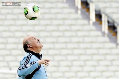 Vicente del Bosque not concerned by Iker Casillas' benching