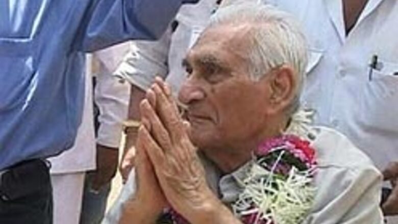 Filmmaker BR Chopra dead | Light a candle | Pay tribute