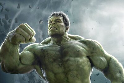 Mark 'Hulk' Ruffalo 'Fired' on Twitter for Leaking Avengers 4 Details; Watch Video