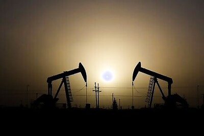 Oil steady as virus fears counter positive factory data