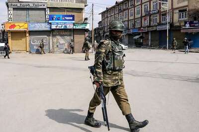 Curfew Imposed in Kashmir, Educational Institutes Shut After Militant Zakir Musa's Killing in Tral