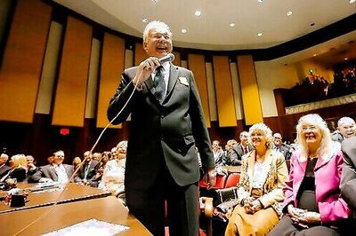 Arizona GOP Wants Felony For Protesters Who Damage Statues