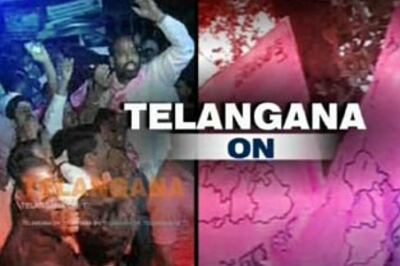 Andhra political crisis deepens, 93 MLAs quit