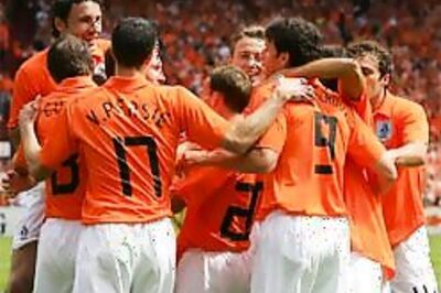 Football fashion back to basics