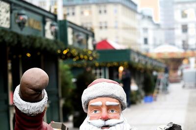 'Santa Doesn't Exist, Red Costume Created by Coca Cola': Italian Priest Says Sorry for 'Dashing Kids' Dreams'