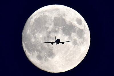 Pilot uses axe to break down aircraft toilet door in Sweden