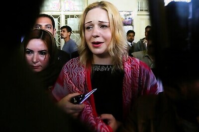 Lawyer: Czech Model Freed In Pakistan Following Acquittal