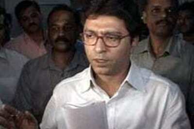 Raj Thackeray spends quiet night in lock-up