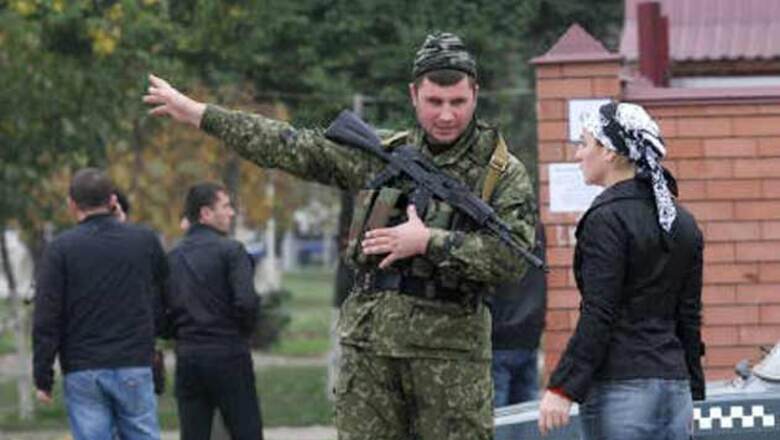Rebels storm Chechen parliament, kills 4