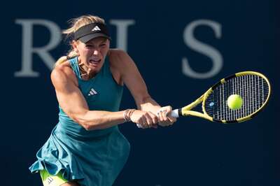 Caroline Wozniacki Comeback Halted by Marketa Vondrousova, Iga Swiatek Wins