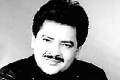 Cong to agitate against Udit Narayan