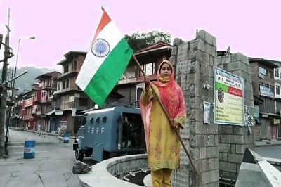 BJP Leader Hoists Tricolor in Lal Chowk to Mark Anniversary of Article 370 Abrogation