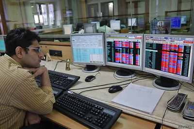 Sensex snaps 7-day losing streak, closes 23 pts higher