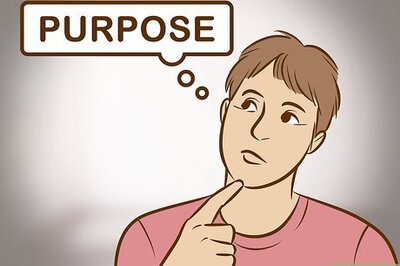 How to Write a Play Review