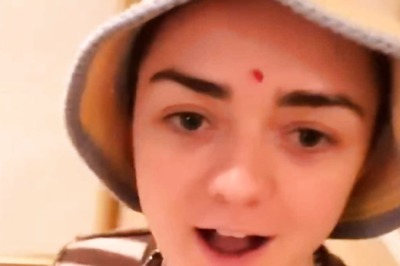 GoT Star Maisie Williams Lands in Mumbai, Sports Tikka in New Video; Goes Gaga Over 'Meditation Mat'