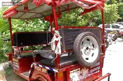 Delhi: e-rickshaws to carry 4 passengers at a time, say draft rules