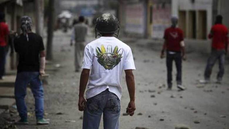 India hits back at Pak for its Kashmir comments