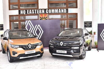 Renault India Donates Triber and Kiger to Indian Army's Eastern Command