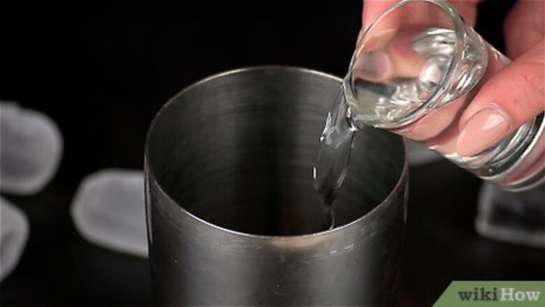 How to Mix a 666 Cocktail