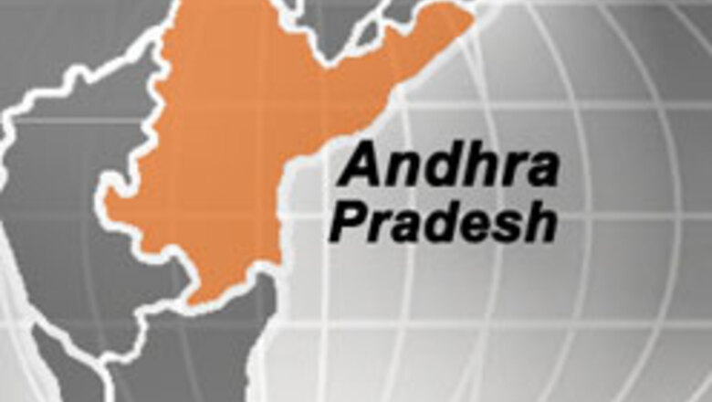 Over 60 feared drowned in boat capsize