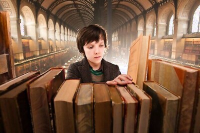 Hollywood embraces hopeful tales with Oscars