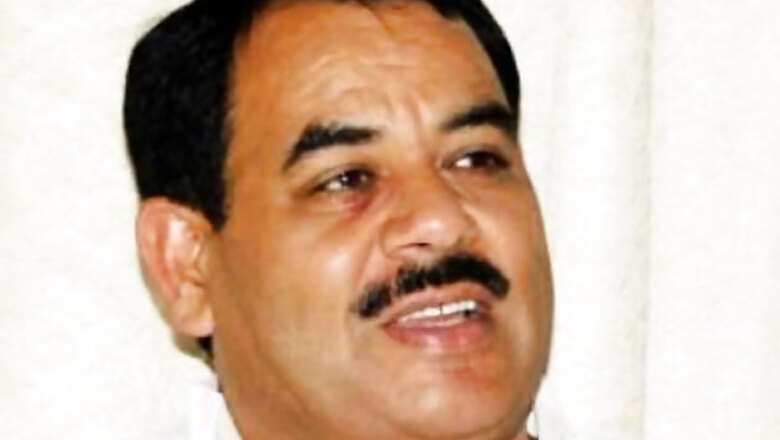 LS polls: Harak Singh Rawat files nominations papers