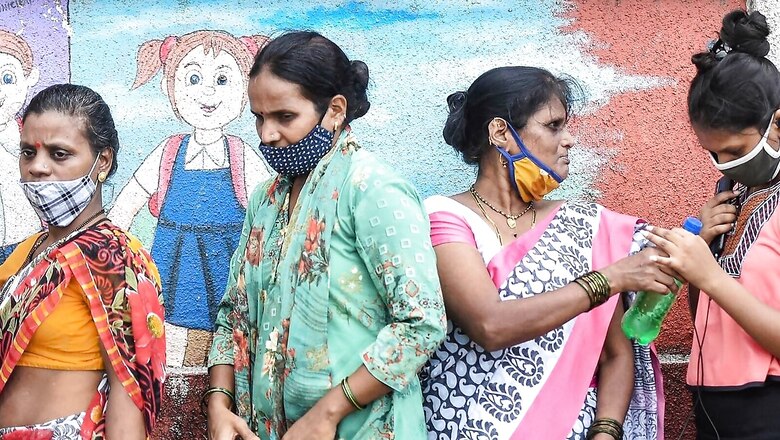 Centre Plans to Resume Printing PM's Photo on Covid Vaccination Certificates in 5 States: Report
