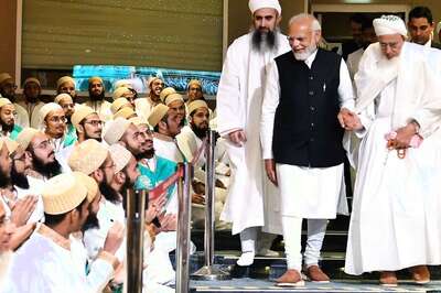 'Here as a Family Member, Not as PM': Modi Bonds With Dawoodi Bohra Community at Mumbai Event