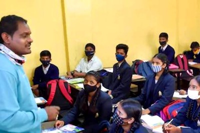 Under School Chalo Abhiyaan, 40 Lakh Students Enrolled in UP’s Schools in Last 4 Years