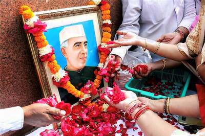 Book by BJP Youth Wing in MP Calls Nehru 'Greedy for Power', Congress Fumes