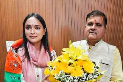 Former Uttarakhand Minister Harak Singh Rawat's Daughter-in-law Anukriti Gusain Joins BJP