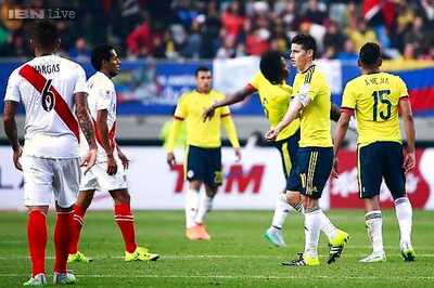 Peru draw with Colombia to reach Copa America quarter-finals