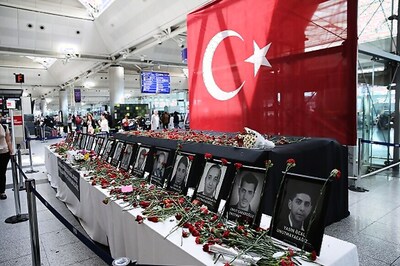 Two Islamic State Suspects Detained at Istanbul Airport, Says Report
