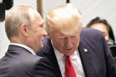 Under Fire for Picking Putin's Word Over US Intel, Trump Now ‘Believes’ Both