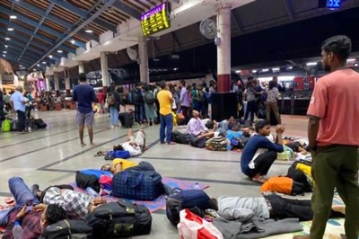 'Mental Agony': Confirmed Ticket Holders Stranded as Ticketless People Flood Train on Chennai Central