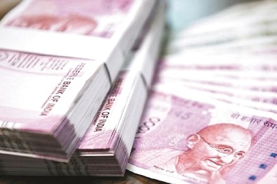 7th Pay Commission: Govt Employees To Get Salary Hike? DA, Fitment Factor Likely To Be Revised
