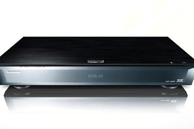 Top 10 picks from the CES 2016: World's first UHD Blu-ray player, coding robot for kids, robotic personal chef, and more