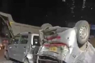 Hyderabad: Multiple Cars, Bikes Collide in Horrific Road Accident; 5 Dead, Many Injured