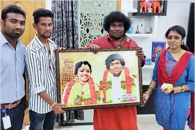 Newly-weds Yogi Babu, Manju Bhargavi Come Together in This Adorable Pic