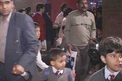 HC nays old school-style admissions